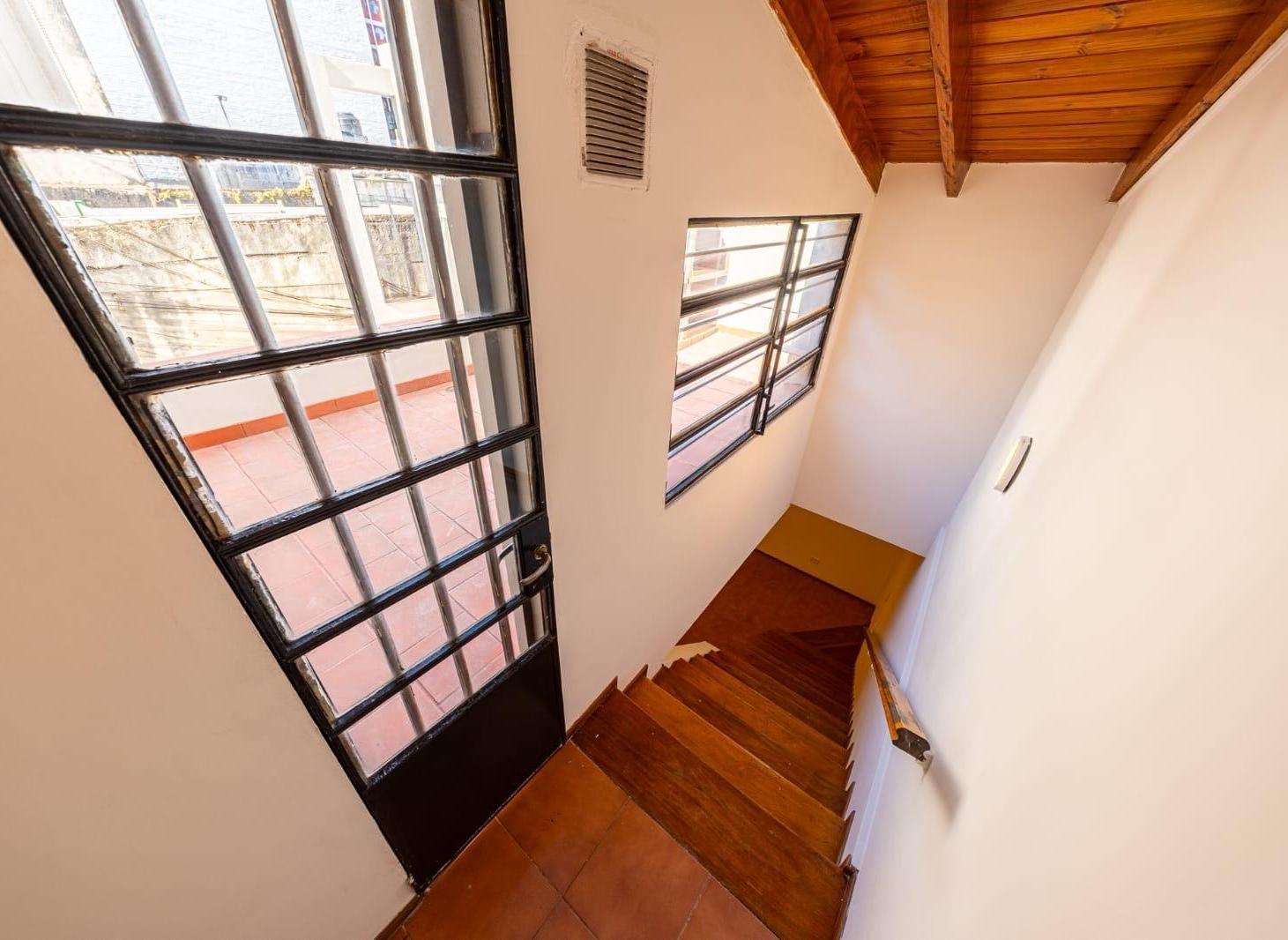 Foto de VENTA - Casa de 3 dormitorios con cochera, centro, Rosario.-, imagen 4