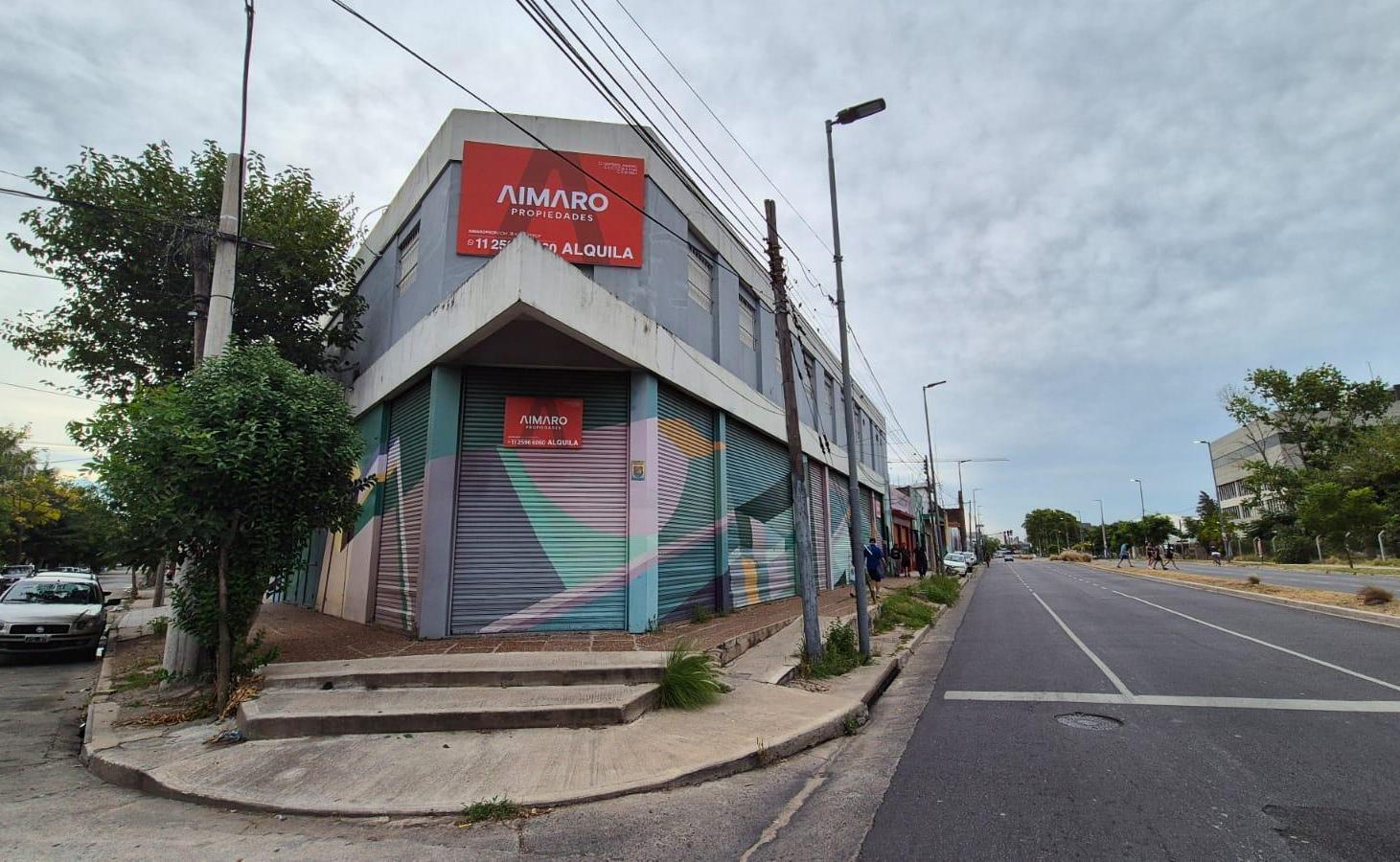 Foto de Alquiler Local Comercial sobre Av.25 de Mayo, a 500 mts de Av Gral Paz, imagen 2