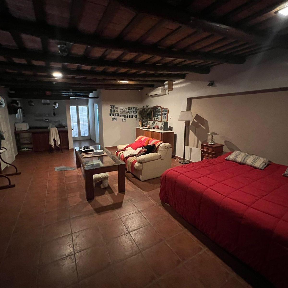 Campo con 3 Cabañas en Alta Gracia 1