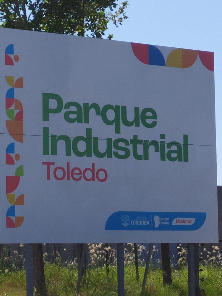 Terreno en Venta en Parque Industrial Toledo con Beneficios Impositivos! 2