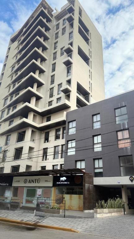 Foto de Departamento en venta Lake Towers piso 8 con vistas, imagen 5