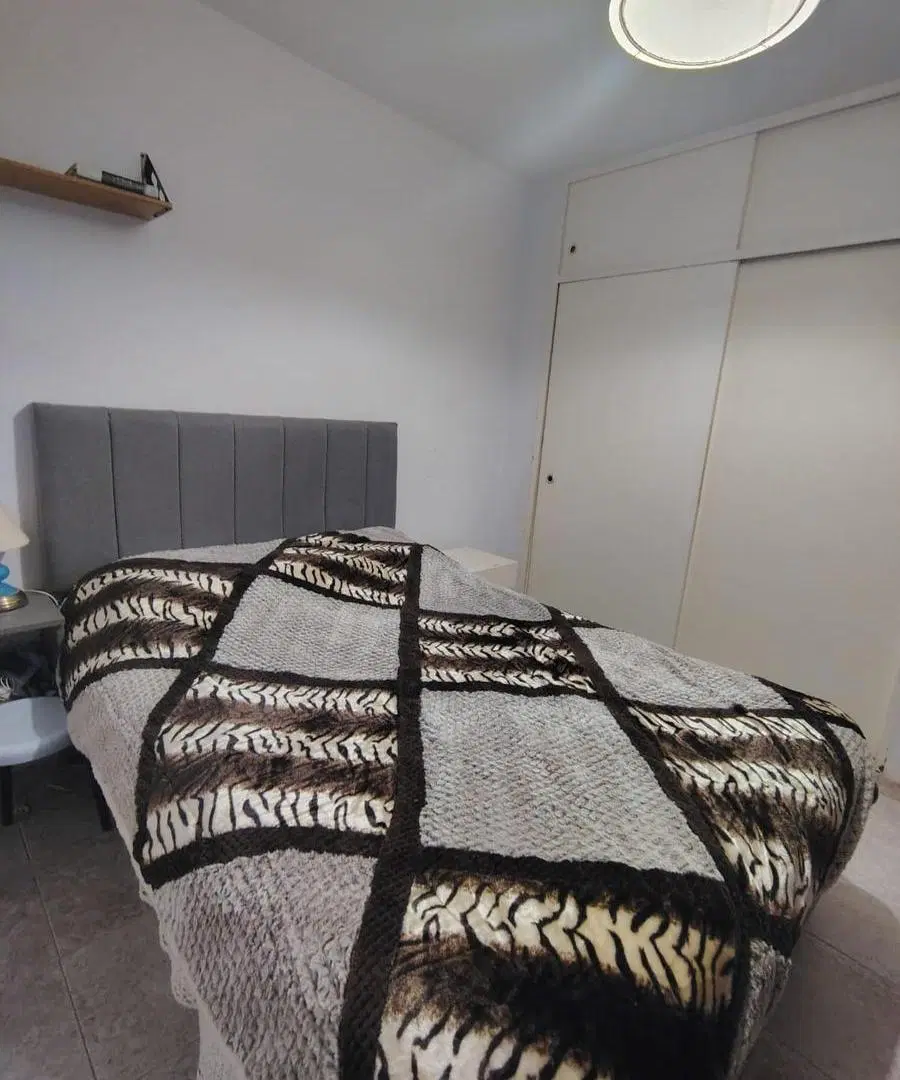 Departamento con patio (Zona Gral Paz) 3