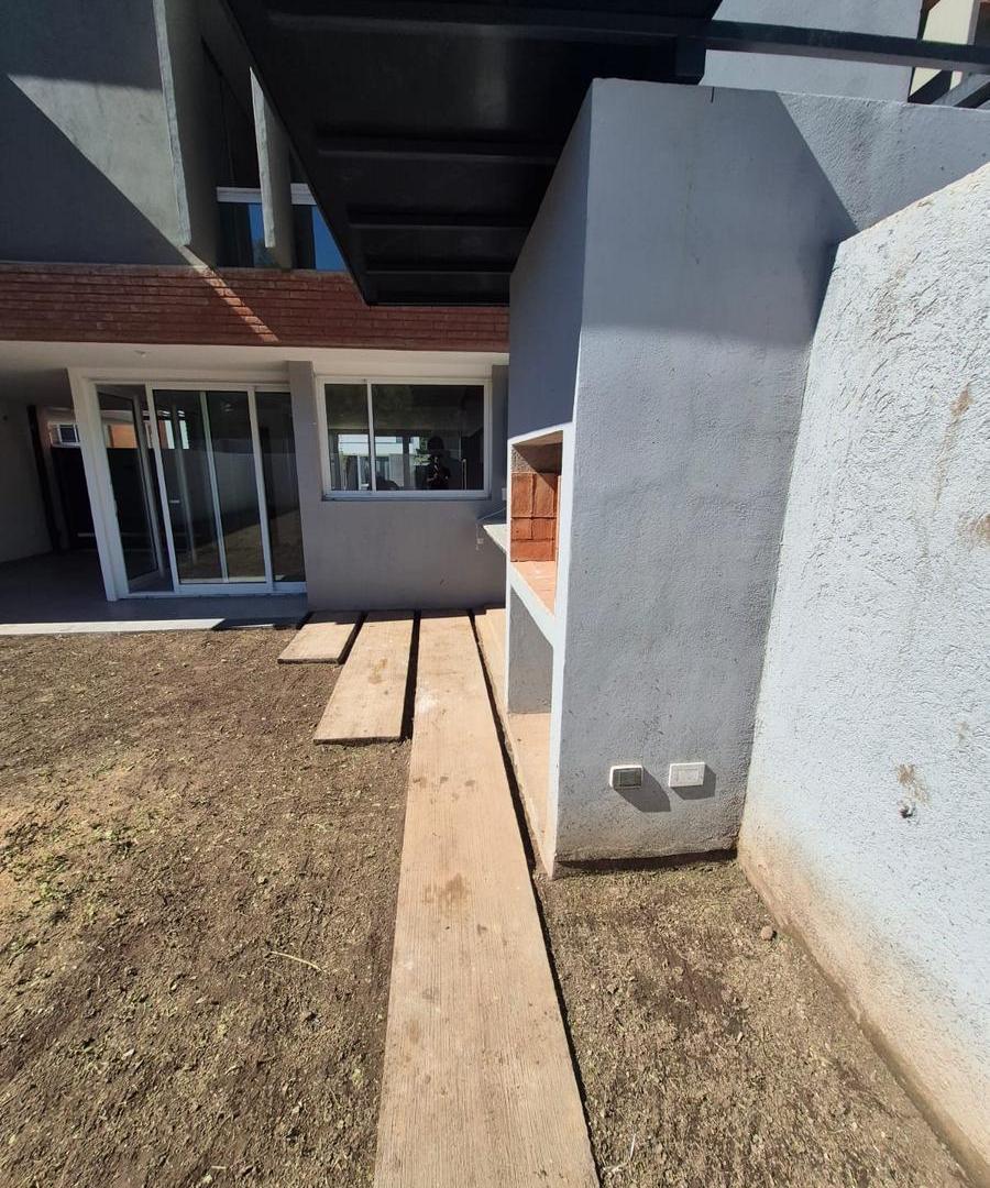 Dúplex en venta en zona norte