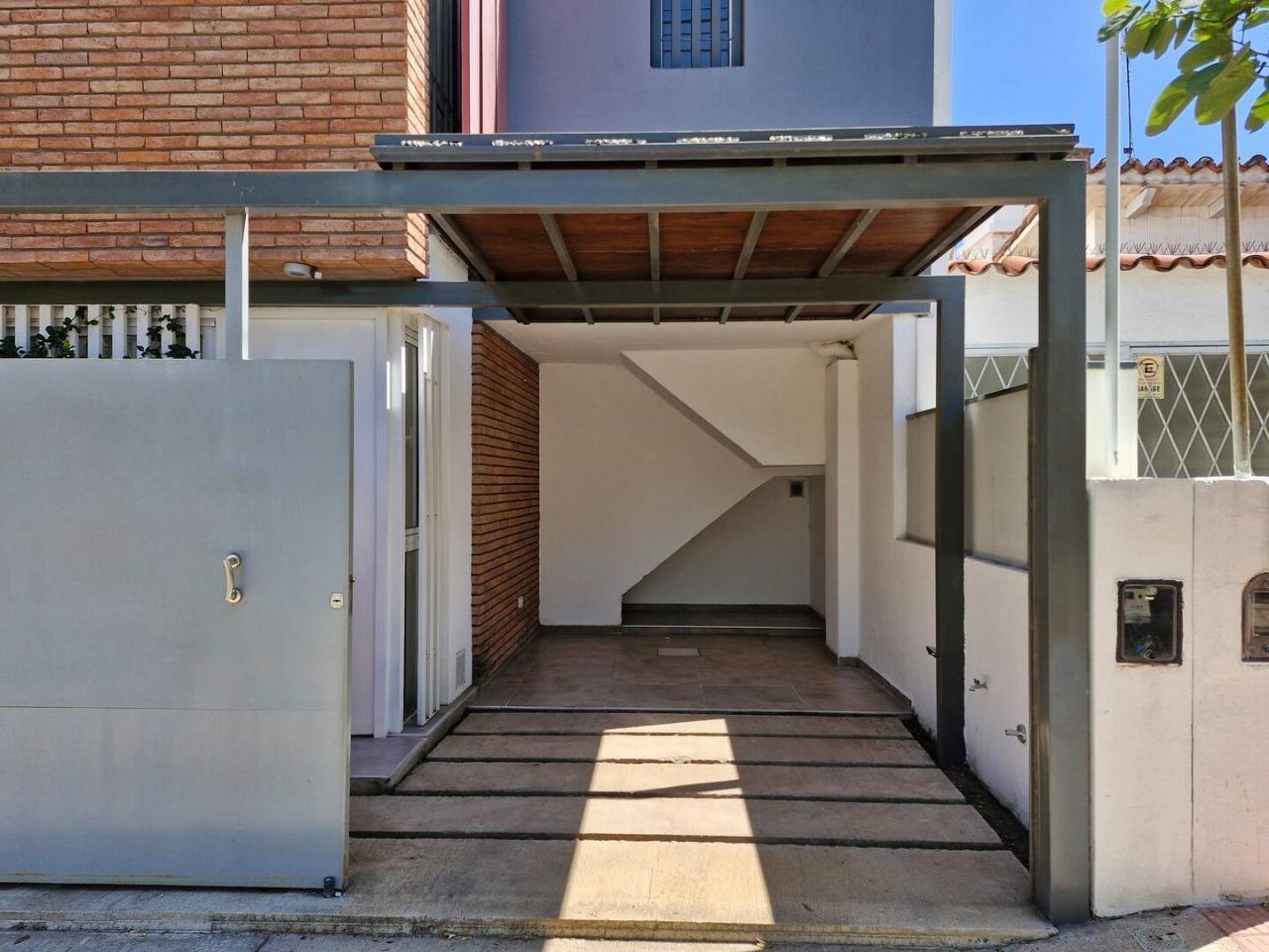 Foto de Duplex en alquiler B°Juniors (cerca de Gral Paz), imagen 4