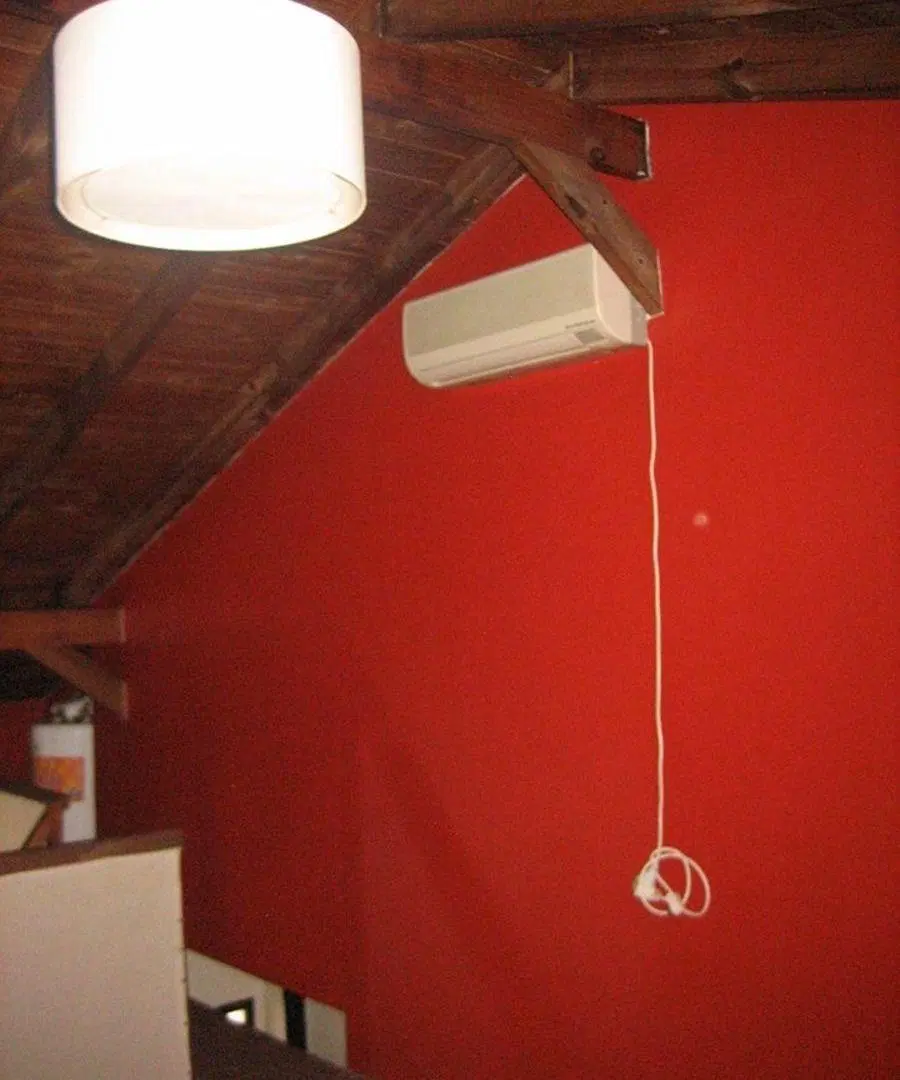 MONOAMBIENTE CON DORMITORIO SEPARADO AL FRENTE 4