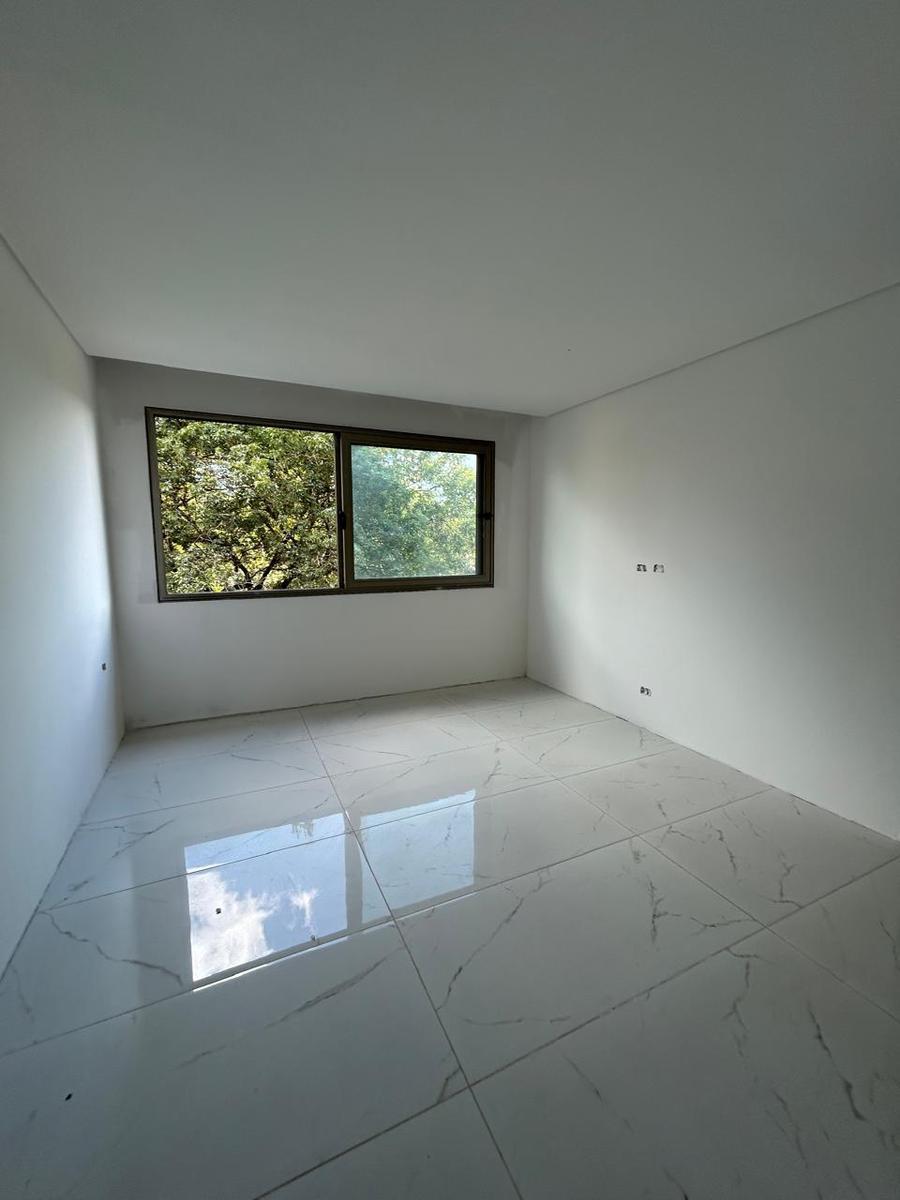 Foto de Departamento en venta dos dormitorios con cochera, imagen 4