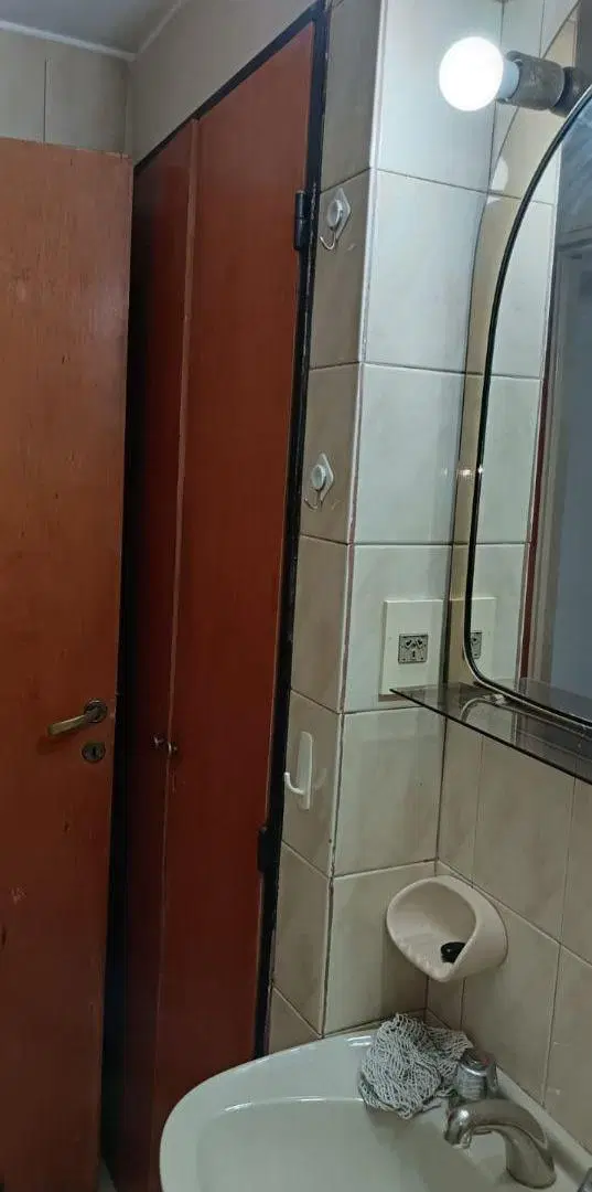 VENDO DEPARTAMENTO 2 DORMITORIOS + 1 BAÑO + COCHERA Bº BOMBAL GODOY CRUZ MENDOZA 5