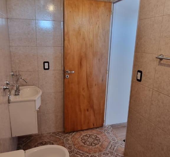 Alquilo DTO 2 Ambientes C/Balcón 5