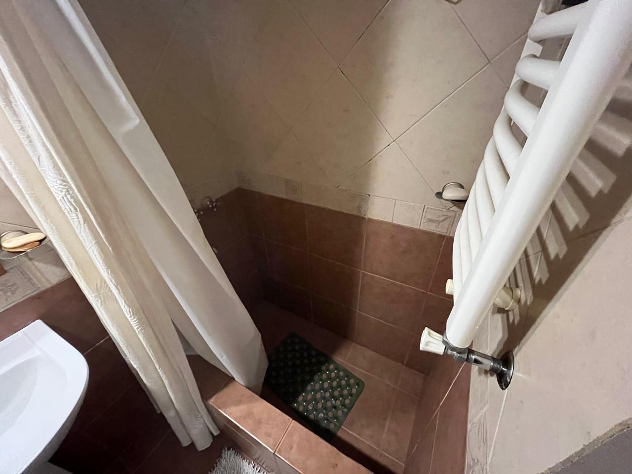 Casa 3 ambientes en venta| COCHERA CUBIERTA| PATIO Y TERRAZA| Villa Domínico
