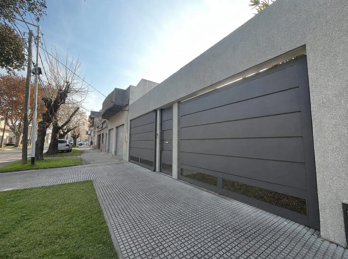 Casa 3 ambientes en venta| COCHERA CUBIERTA| PATIO Y TERRAZA| Villa Domínico 4