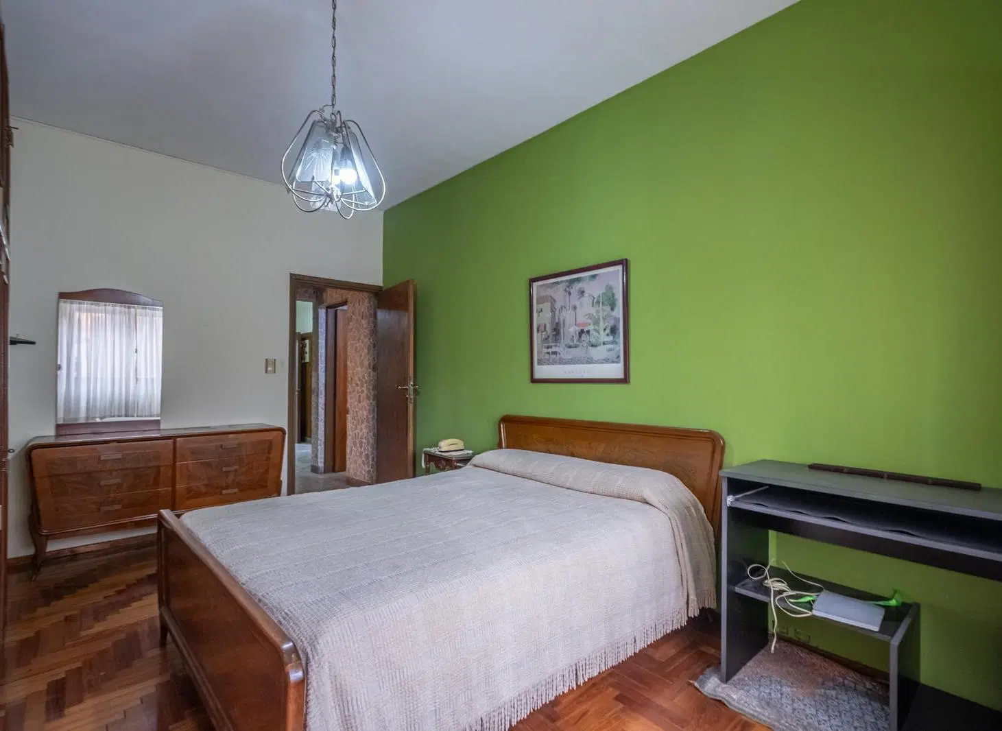 Casa en venta 3 Ambientes | Quincho, Fondo Libre, Terraza y Cochera | APTA CRÉDITO 2