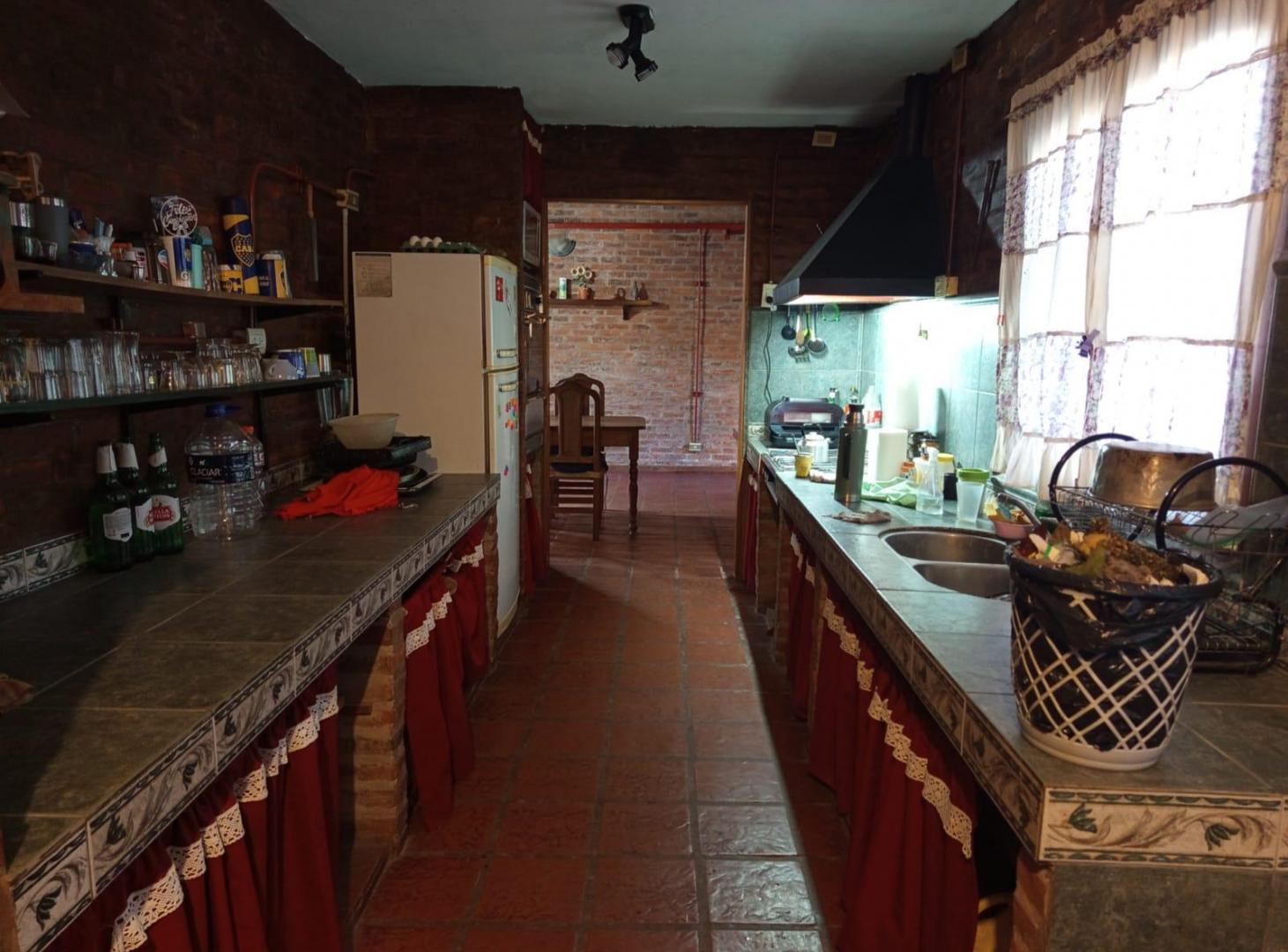 Foto de Casa tres ambientes en venta con Cochera y jardín APTA CRÉDITO, Ranelagh, imagen 1