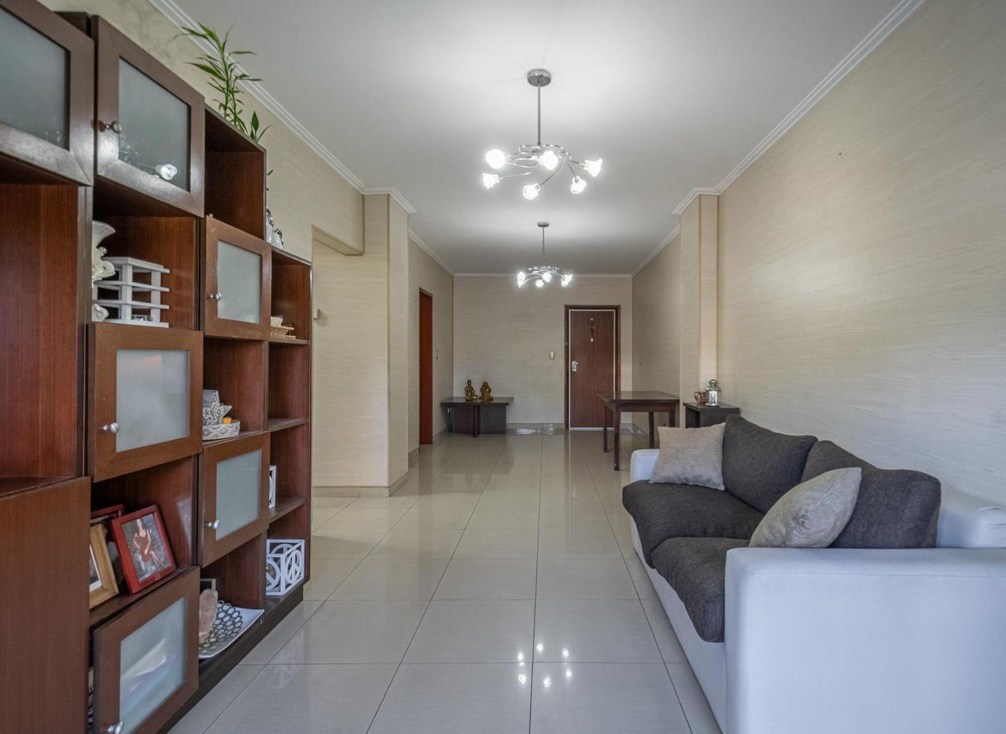 Foto de Departamento 4 ambientes en venta| BALCÓN AL FRENTE y COCHERA CUBIERTA, imagen 2
