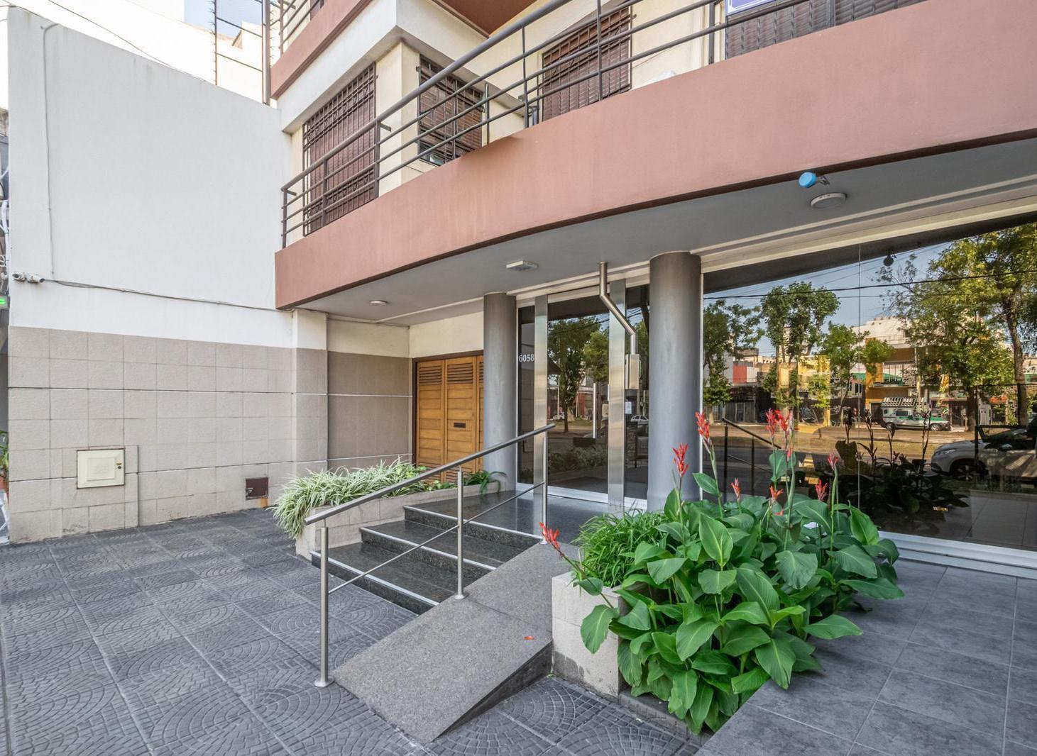 Foto de Departamento 4 ambientes en venta| BALCÓN AL FRENTE y COCHERA CUBIERTA, imagen 3