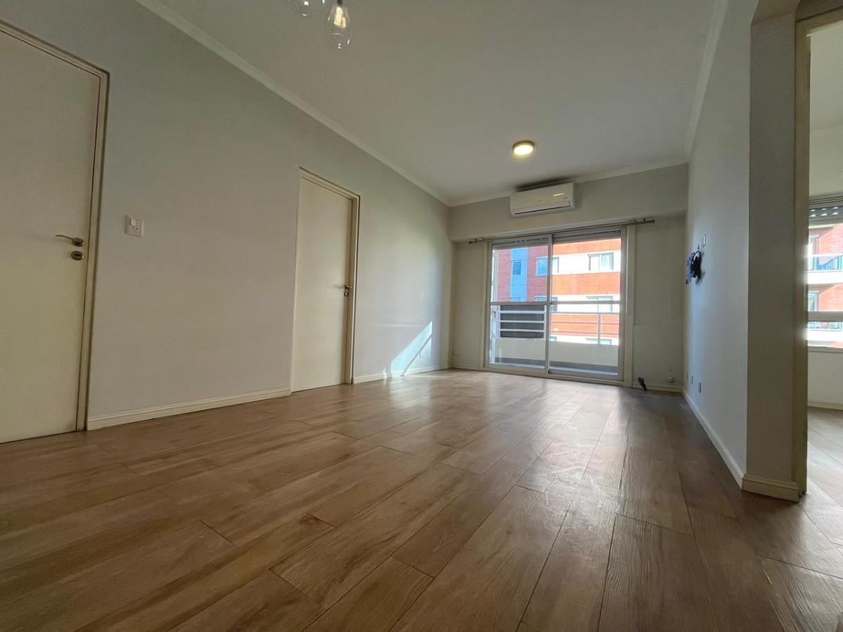 Foto de Departamento 2 amb c/balcón en Conjunto Parque Bernal, imagen 1