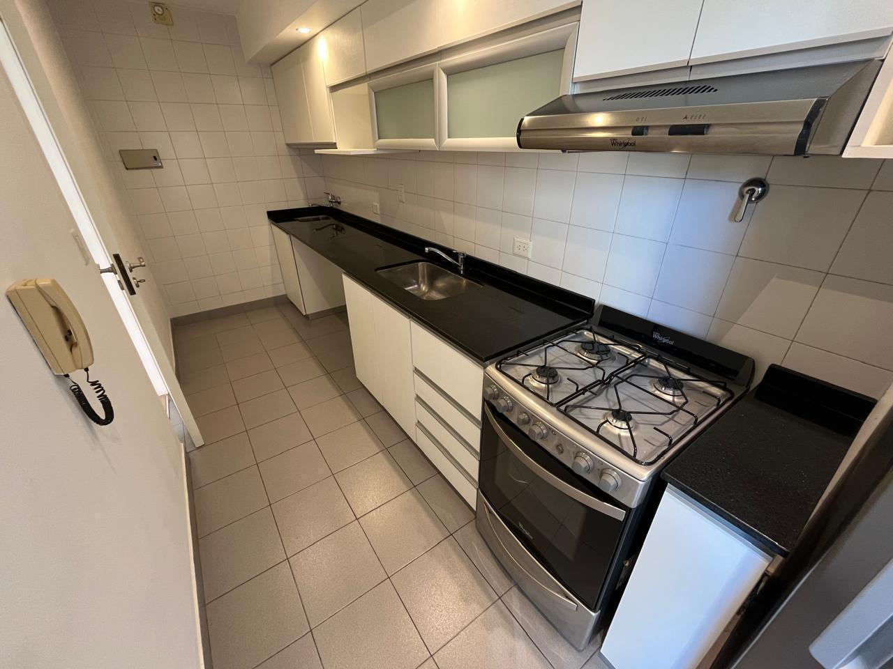 Foto de Departamento 2 amb c/balcón en Conjunto Parque Bernal, imagen 3