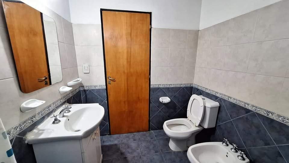 Venta Casa Empalme Tanti 1160 m de Terreno 1