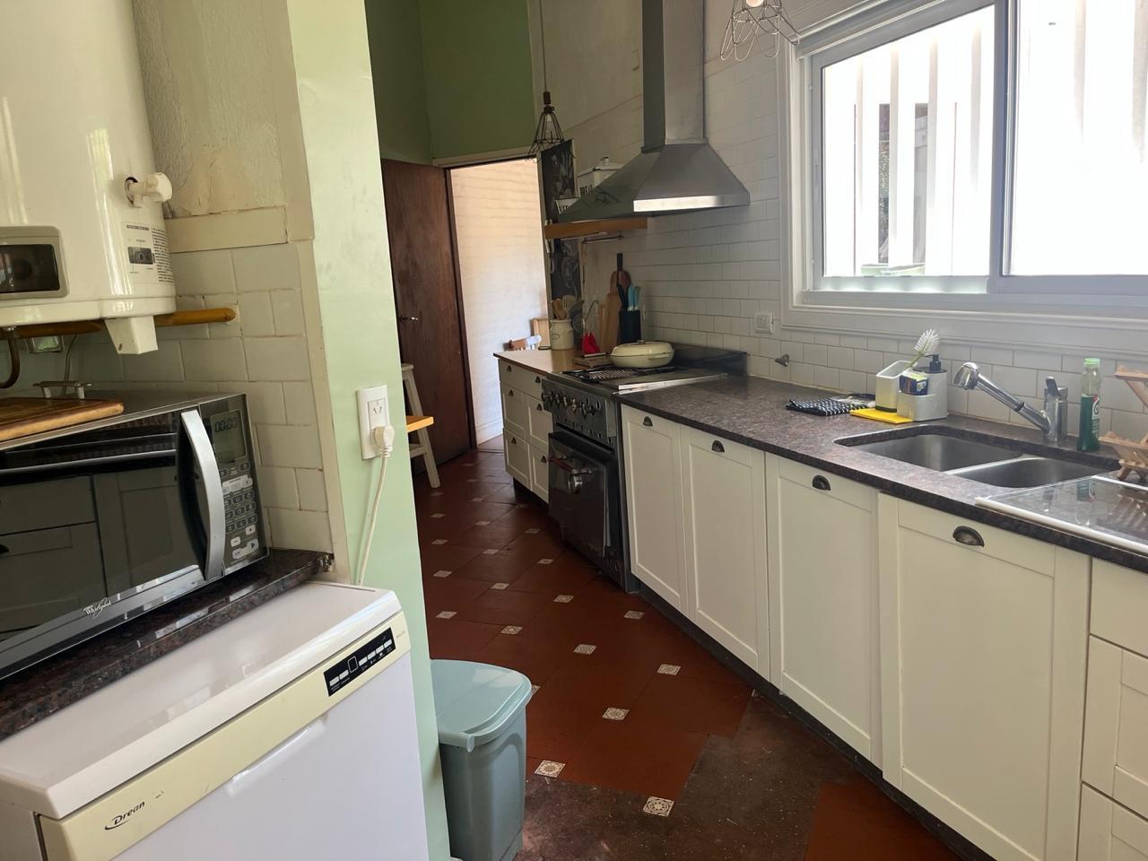 Foto de Venta de Casa 5 ambientes en Barrio San Carlos, imagen 3