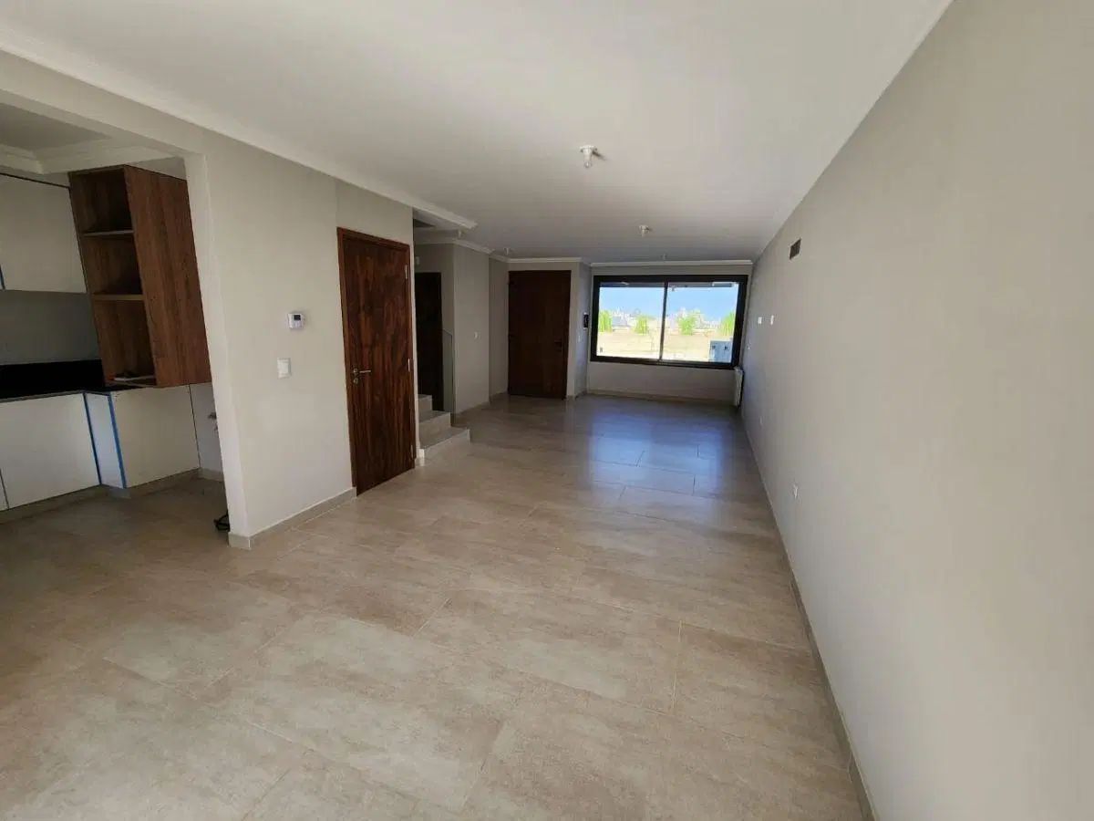 Alquiler Duplex Premiun Solares de Manantiales, 3 Dorm + Escritorio Frente a Plaza 3
