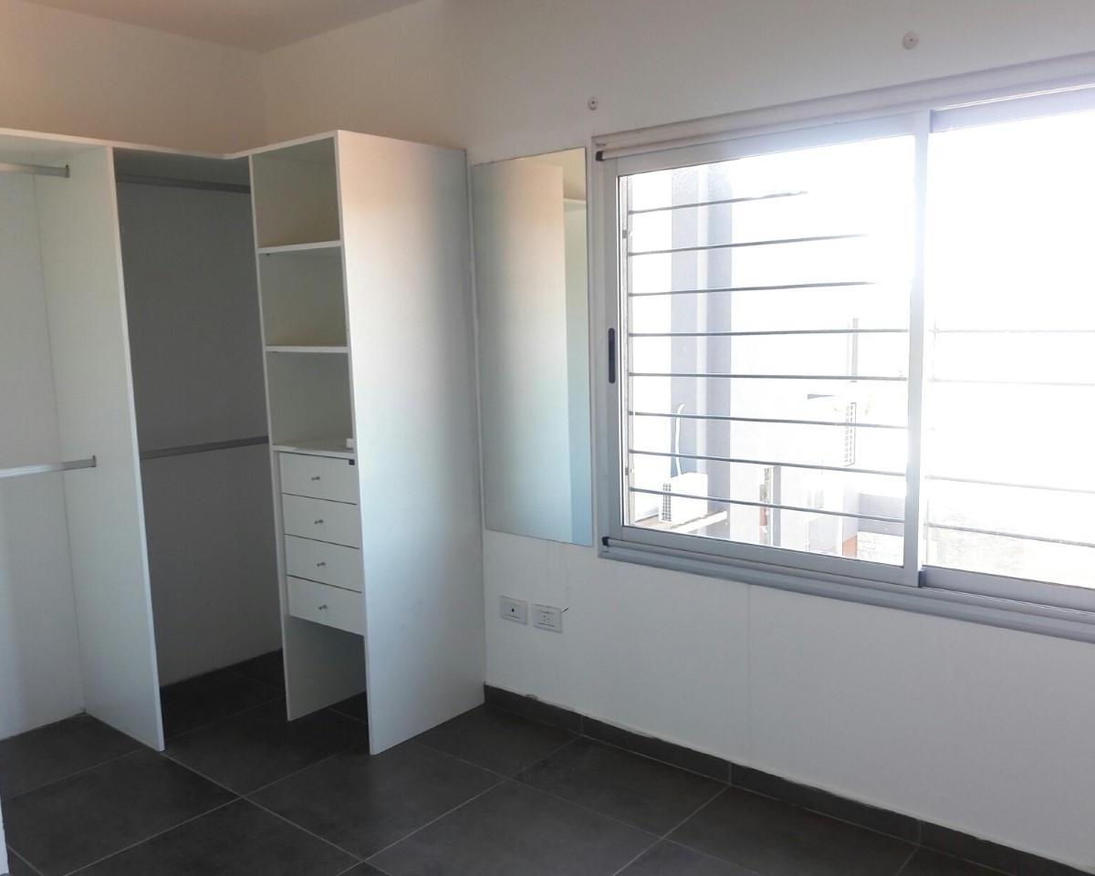 Duplex de 3 Ambientes (Dr. Caviglia 25) 1