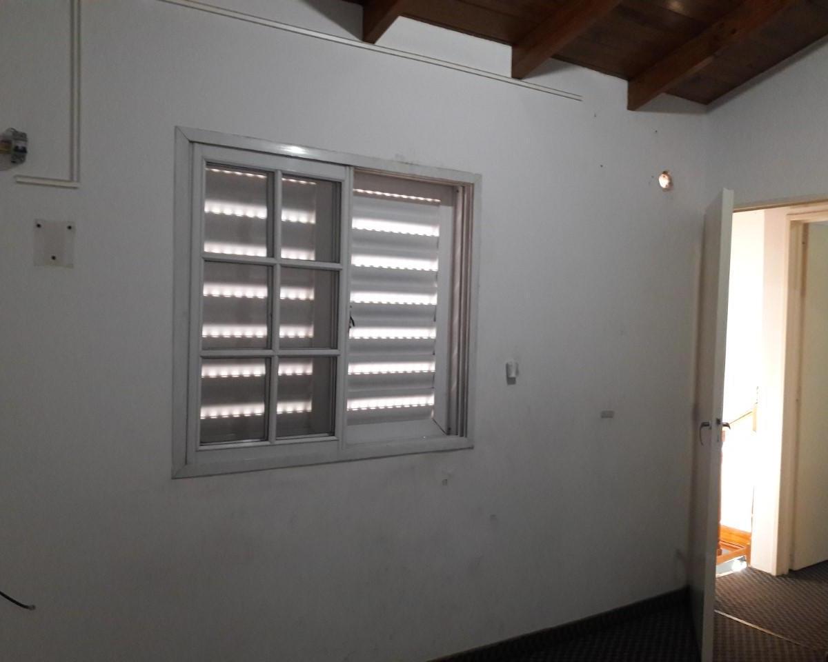 Foto de Duplex PH ( Chascomús 400) V.Dominico, imagen 4