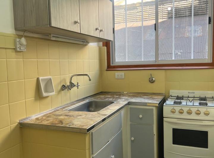 Departamento de 2 amb ( Paraguay 3870 casi esq. Medrano) 1