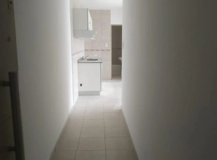 Departamento d 2 amb ( Mansilla 6194 Wilde) esquina Onsari 2