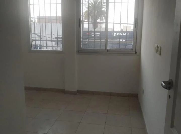 Departamento d 2 amb ( Mansilla 6194 Wilde) esquina Onsari 5