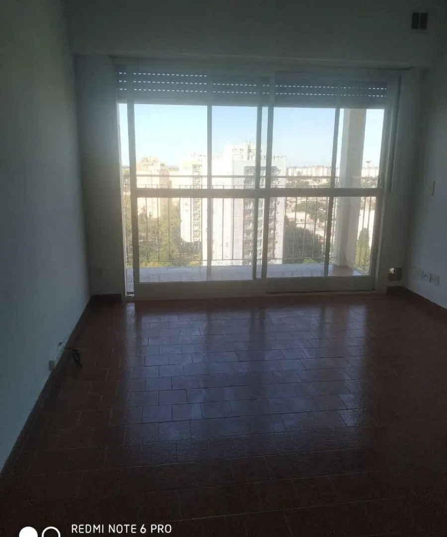 Departamento de 2 ambientes Muy buena ubicacion 3