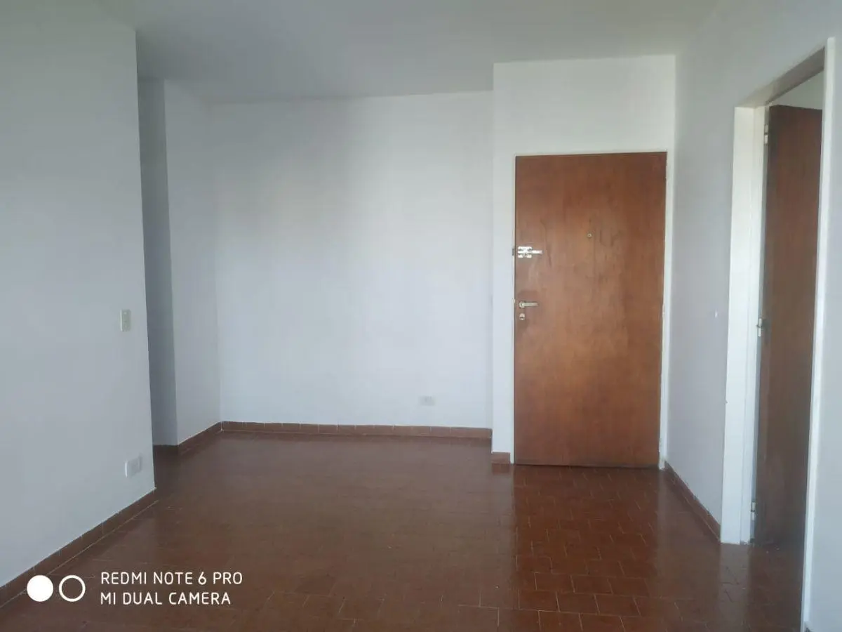 Departamento de 2 ambientes Muy buena ubicacion 2
