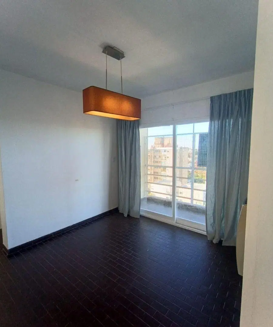 Departamento de 55 m2 con 2 dormitorios en alquiler en Los Eucaliptus 3