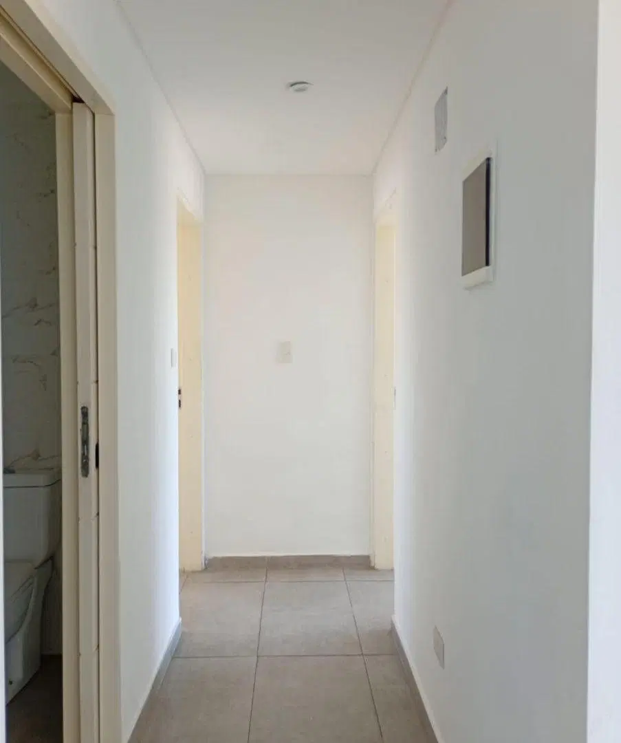 Departamento de 45 m2 con 2 dormitorios en alquiler en Wilde 5