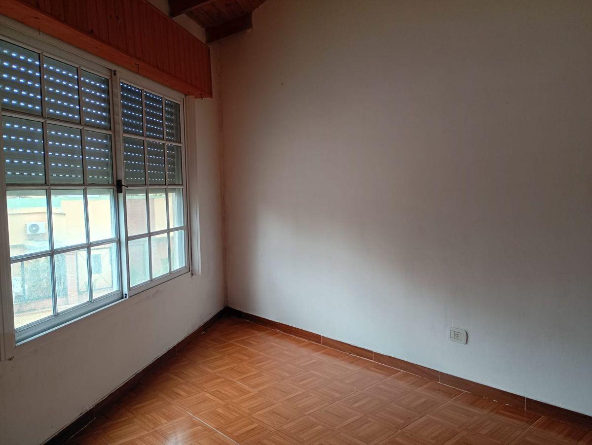 Foto de Departamento de 30 m² con 1 dormitorio en alquiler en Wilde, imagen 5