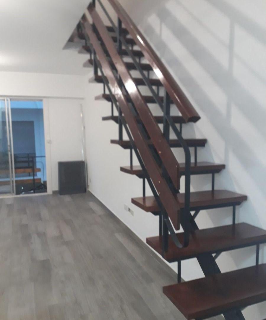 Foto de Departamento de 80 m² con 2 dormitorios en venta en Wilde ( tipo Duplex), imagen 5
