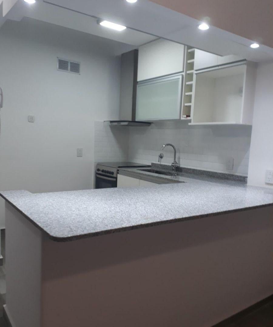 Foto de Departamento de 80 m² con 2 dormitorios en venta en Wilde ( tipo Duplex), imagen 3