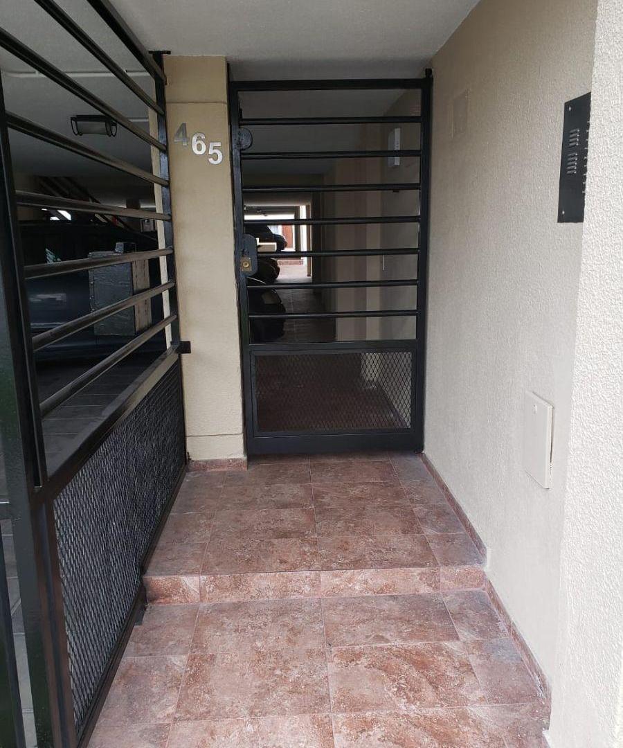 Foto de Departamento de 80 m² con 2 dormitorios en venta en Wilde ( tipo Duplex), imagen 1