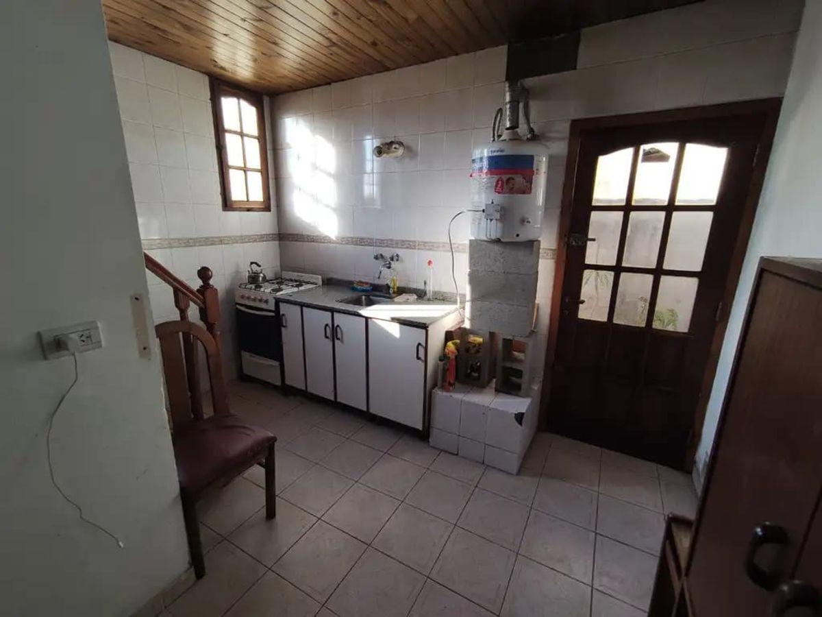 Foto de Chalet de 5 ambientes en la esquina de Martin Fierro y esq San Nicolas, imagen 4