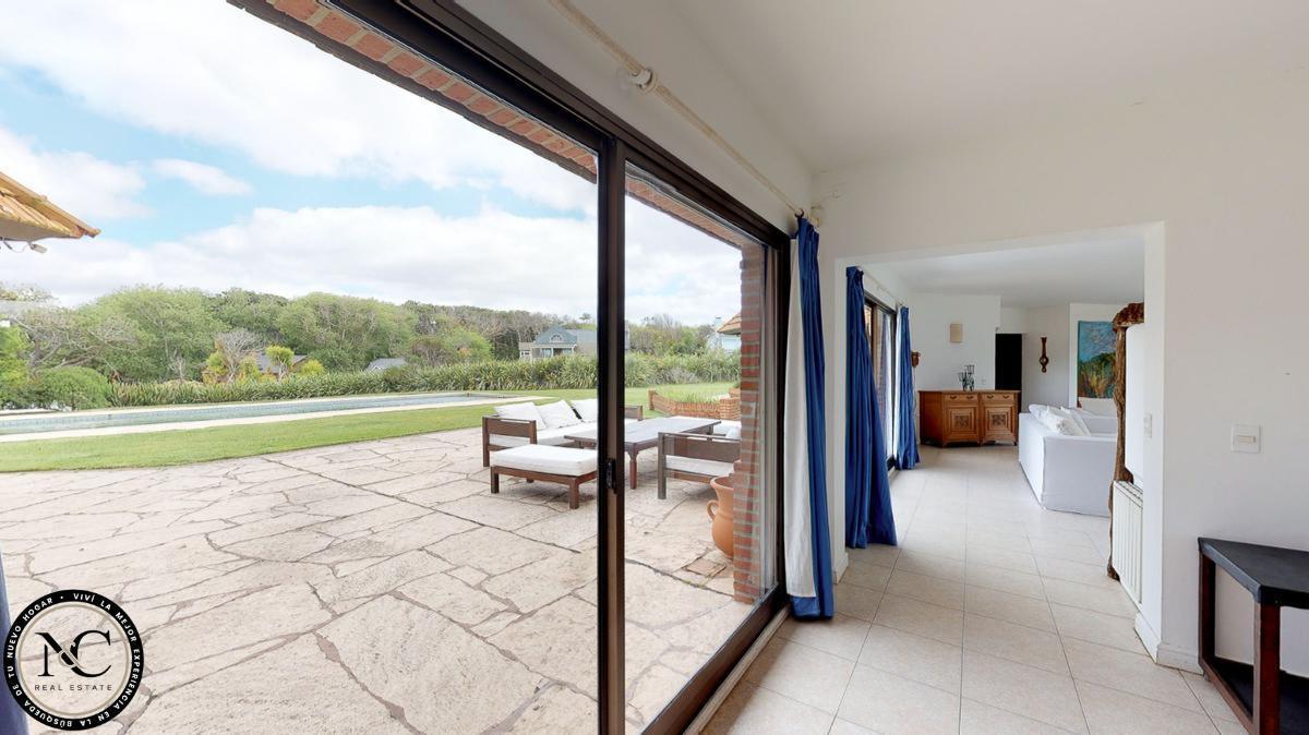 Casa en Venta en Cariló a La Playa 4
