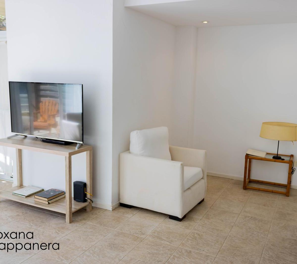 Departamento de 3 Dorm. en Venta a Pocos m de La Playa en Cariló 5
