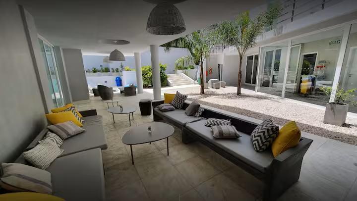 Foto de Dúplex moderno y luminoso en alquiler a metros del mar con todos los amenities, imagen 3