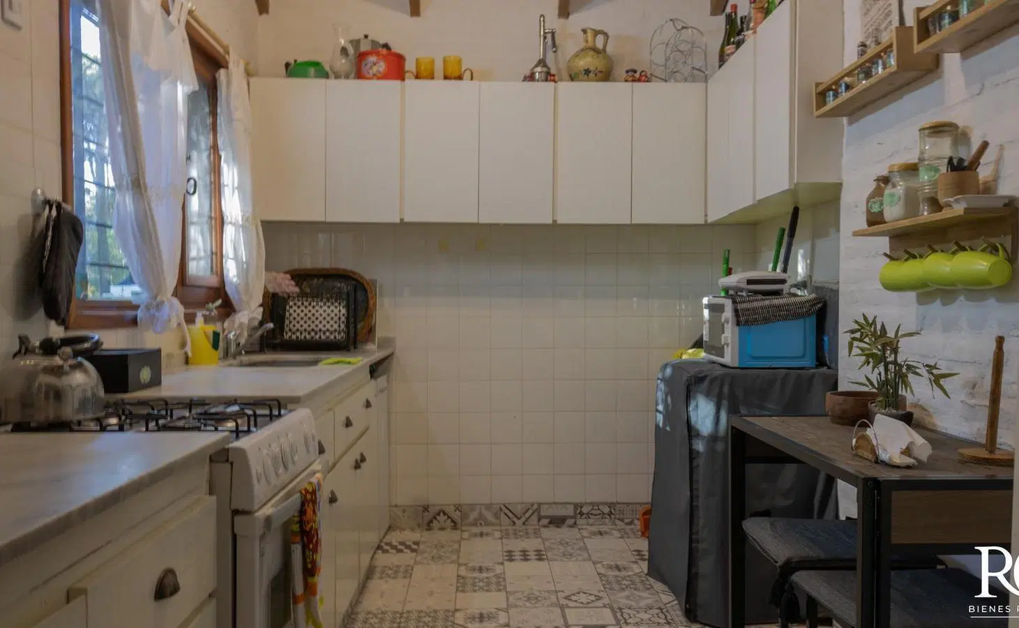 Tradicional Casa en venta en Espinillo y Tucán Cariló 4