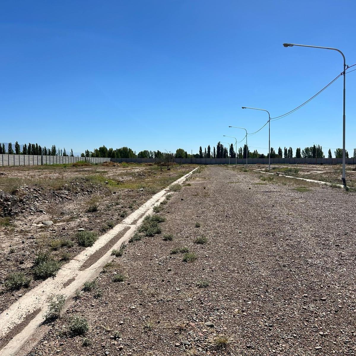 Terreno en Barrio Cooperativa 13 de Diciembre, Lunlunta, Maipú, Mendoza 5