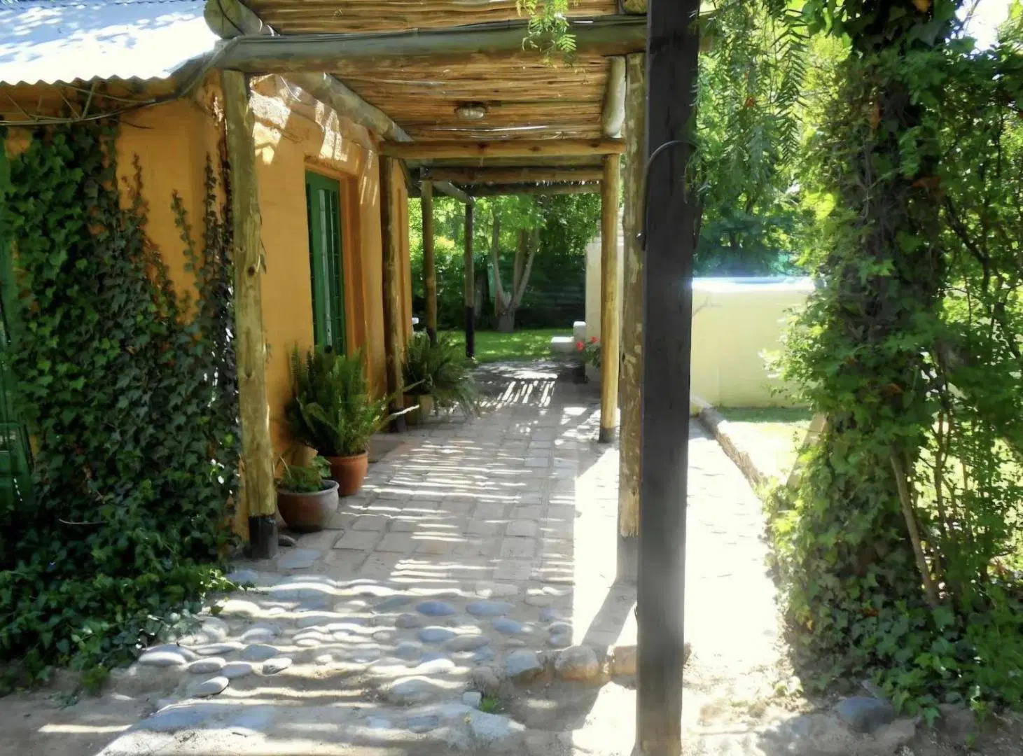 Complejo de Cabañas en  Las Compuertas, Lujan de Cuyo. 5