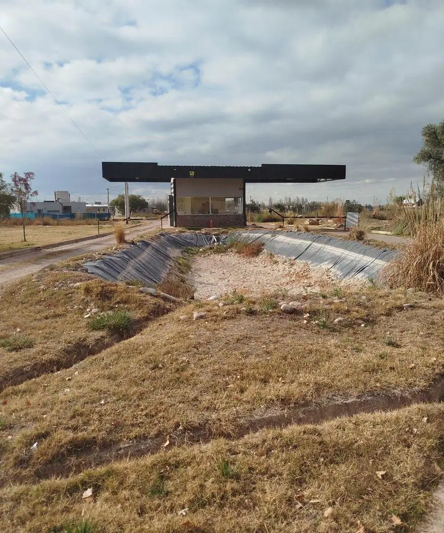 Terreno en venta barrio "Tierras de Olavarría", Perdriel, Luján de Cuyo. Calle Olavarría y Terrada. 2