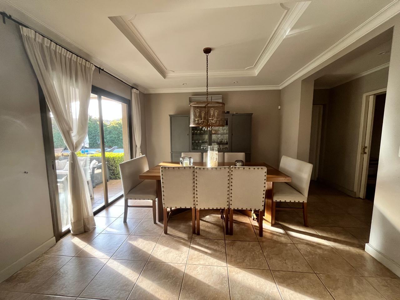 Foto de Casa en Venta Barrio Rincon de Araoz, Lujan de Cuyo, imagen 2