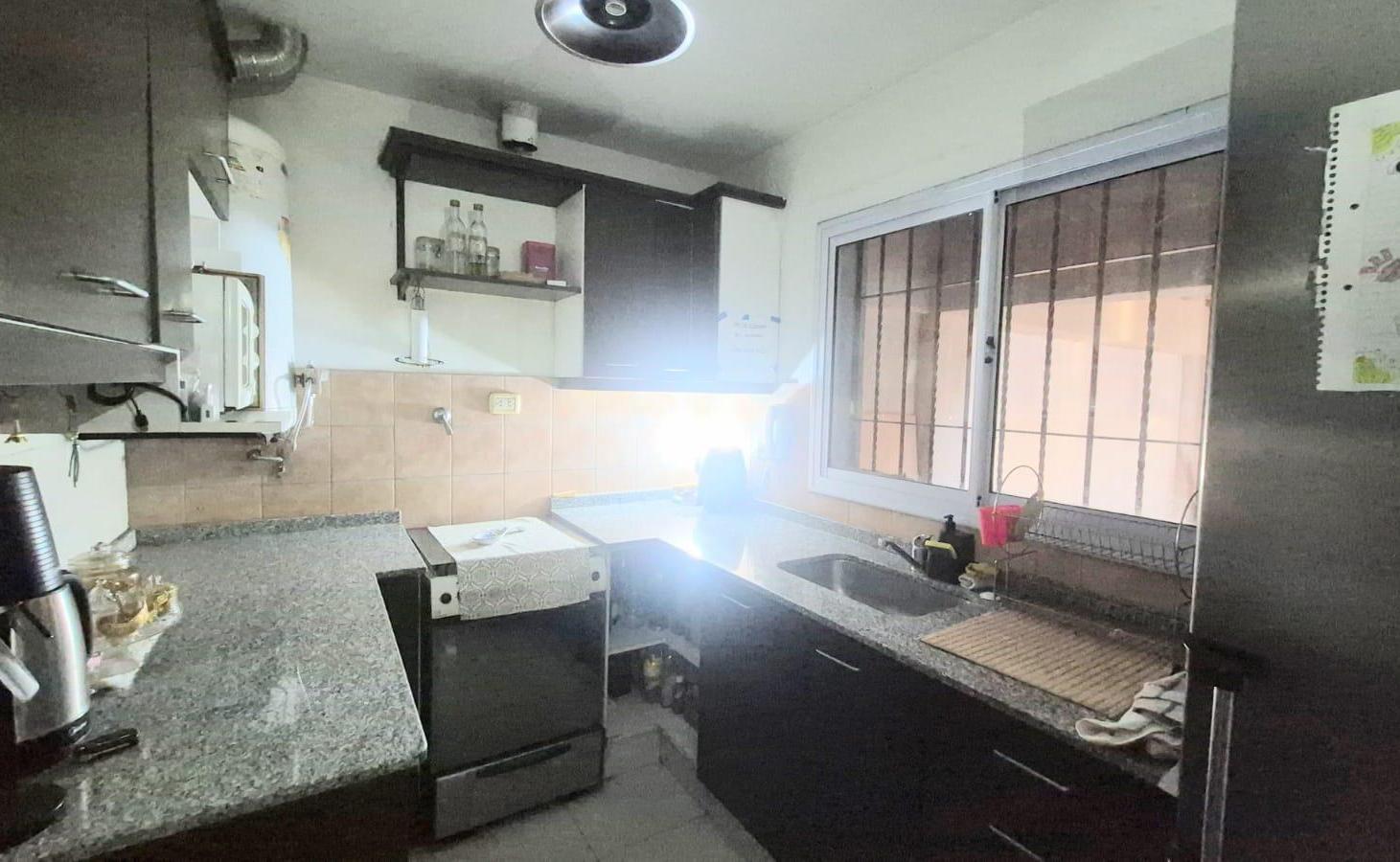 Foto de Venta duplex, zona Club de Campo, imagen 1