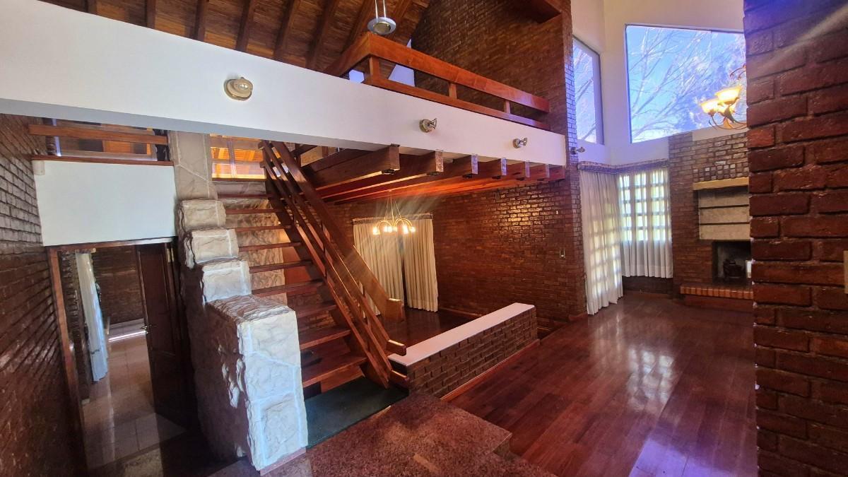 Foto de Casa de 4 dormitorios tipo chalet y segunda vivienda independiente, imagen 5