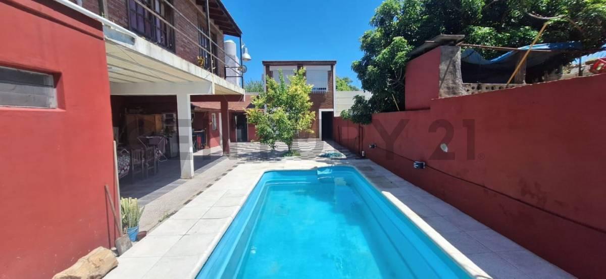 Venta de Dos Casas 6 Ambientes, Hurlingham 5