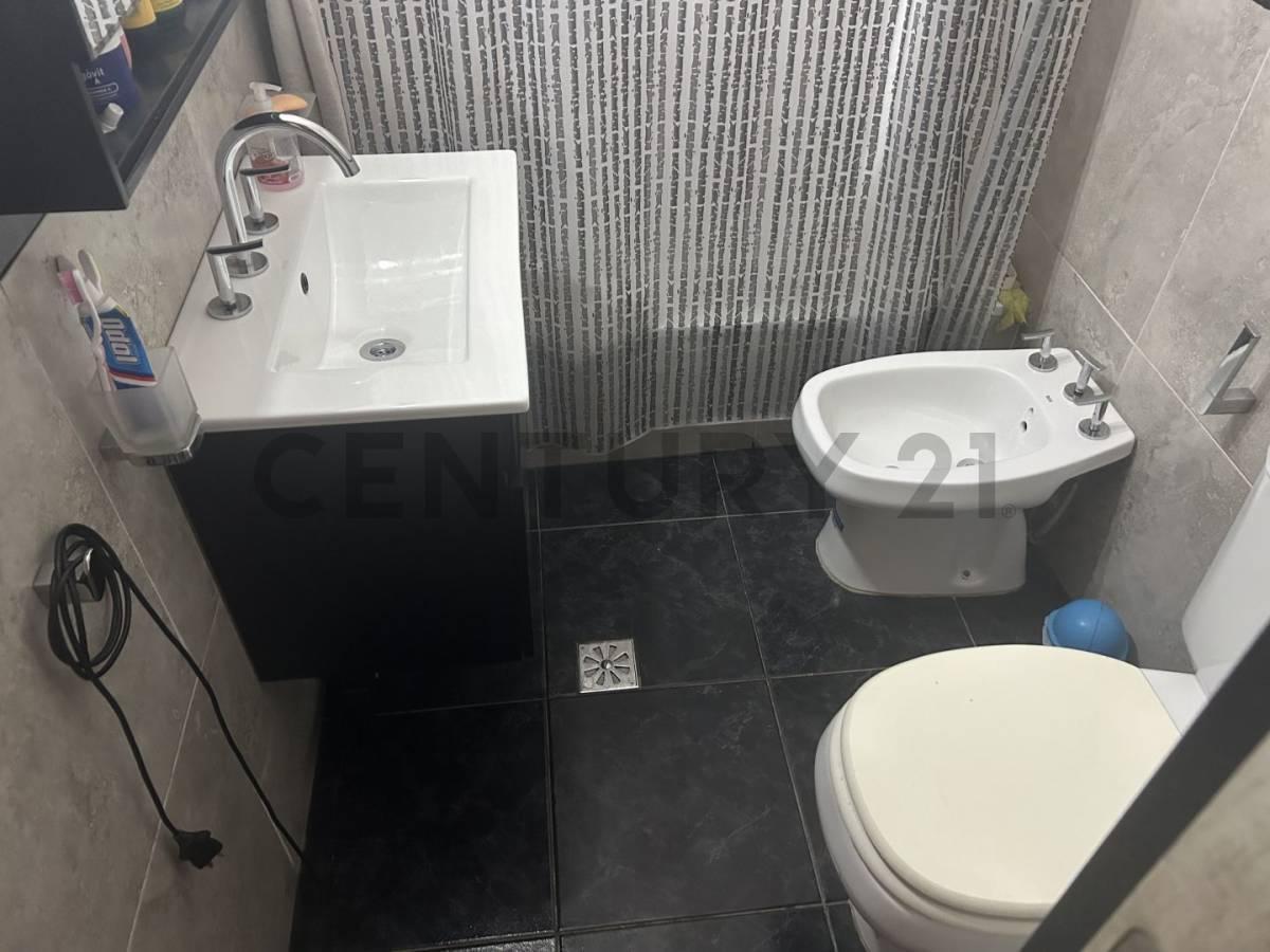 Venta Casa 3 Dorm. Villa Urquiza Terraza 2