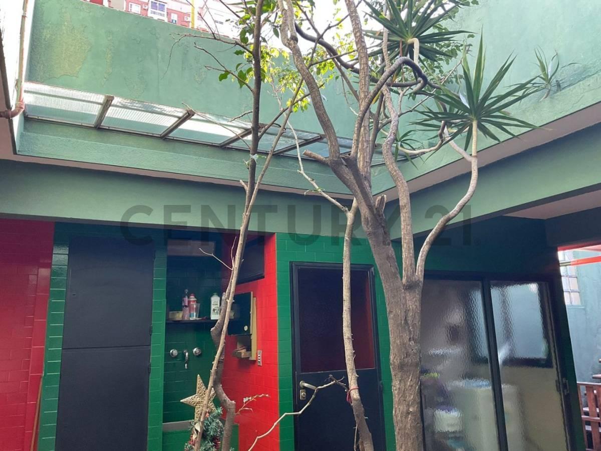 Venta Galpón Oficinas y Vivienda Boedo 2 Plantas Boedo Apto Credito 1